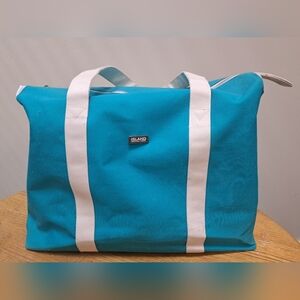 Island Michael Kors. Weekend Bag